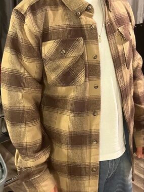 Men's Brown & Tan Plaid Long-Sleeve Button-Up Shirt Jacket